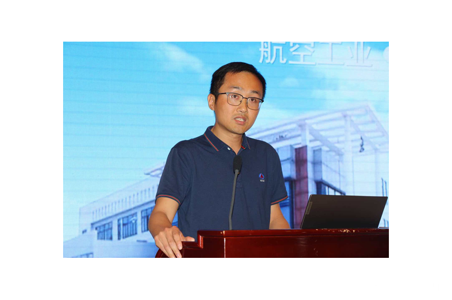 安徽開(kāi)樂(lè)車輛工程技術(shù)研究中心主任馮兵 安徽開(kāi)樂(lè)車輛工程技術(shù)研究中心主任馮兵